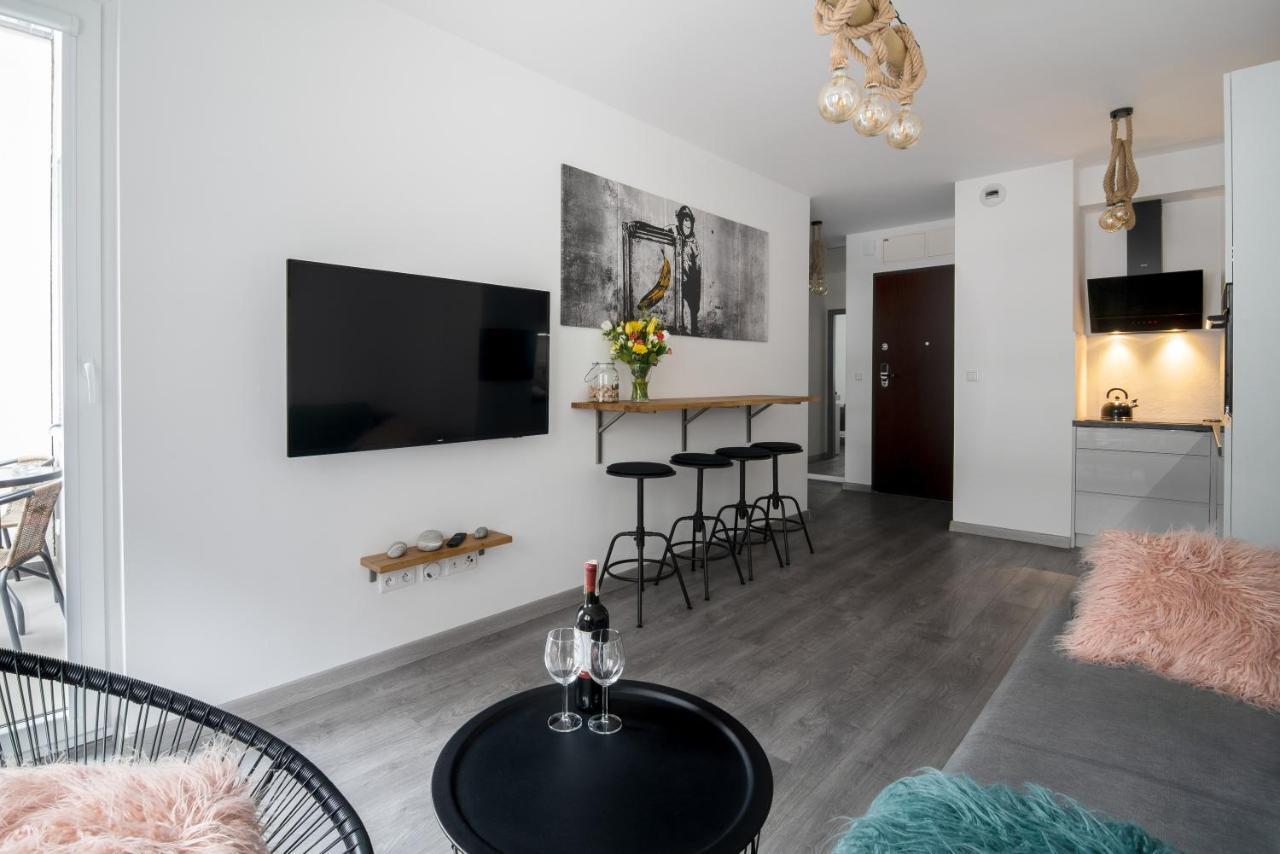 Unique Apt Eve - Free Garage Krasków Εξωτερικό φωτογραφία