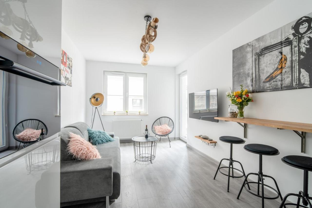 Unique Apt Eve - Free Garage Krasków Εξωτερικό φωτογραφία